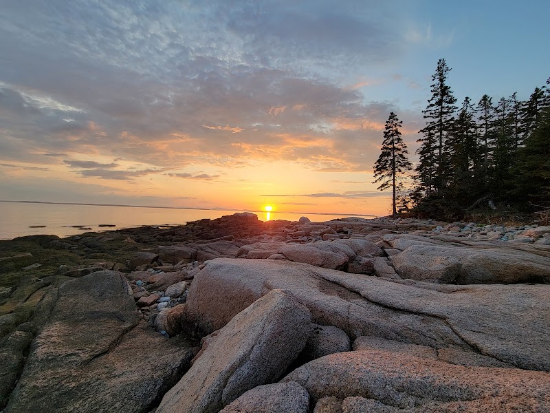 Barred Island Preserve parking