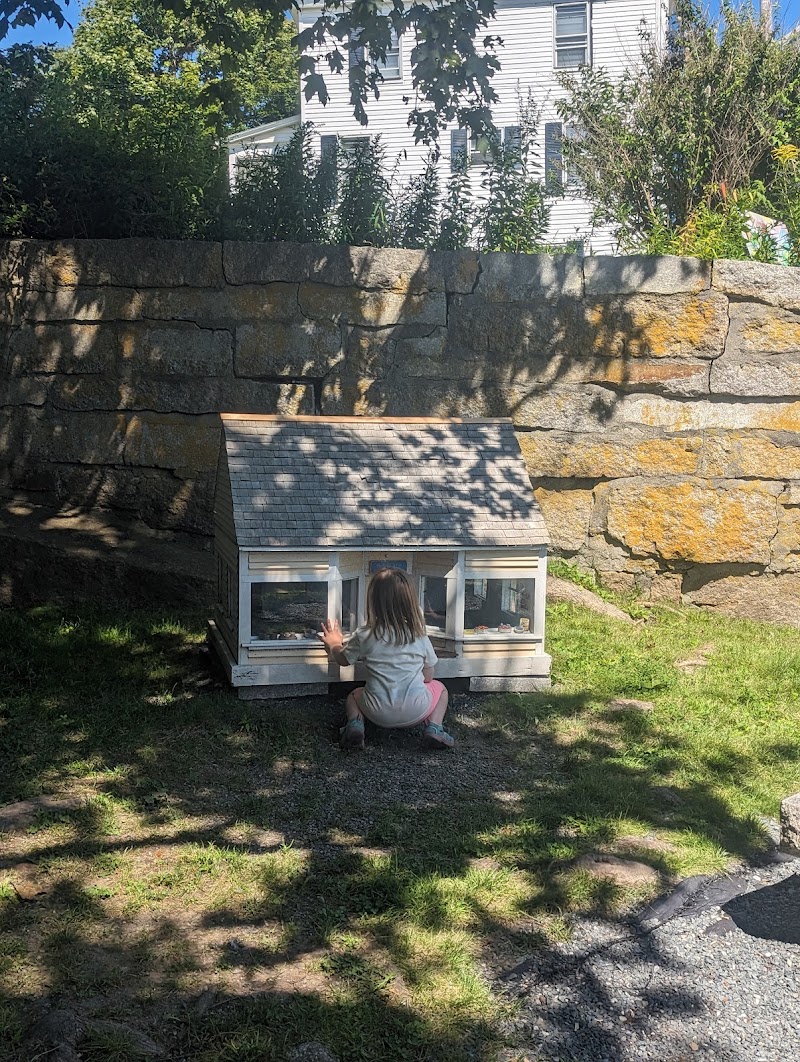 Little Houses of Stonington Village photo 2